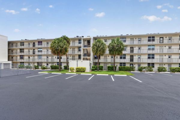 Coral Ridge East, 4501 NE 21st Ave #208, Fort Lauderdale, Florida 33308, image 2