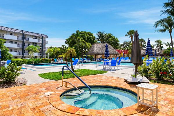 Island Club, 777 S Federal Hwy #101-K, Pompano Beach, Florida 33062, image 2