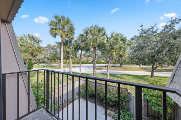 Village Of Sandalwood Lakes South, 5110 51st Way, West Palm Beach, Florida 33409, image 2