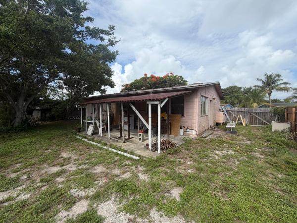 Cresthaven, 2640 NE 8th Ter, Pompano Beach, Florida 33064, image 2