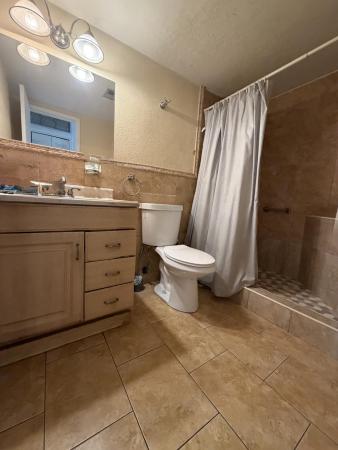 Romont South, 20330 NE 2nd Ave #5, Miami Gardens, Florida 33179, image 1