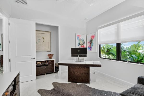 Valencia Grand, 11158 Glen Orchard Ln, Boynton Beach, Florida 33473, image 2