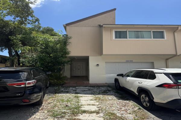 Townhouses At Jacaranda, 8230 NW 9th Ct #6, Plantation, Florida 33324, image 2