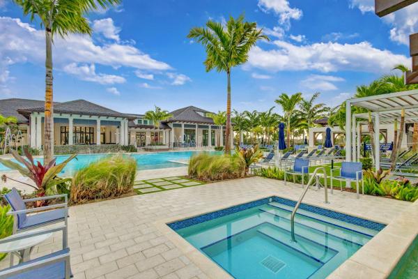 Avondale At Avenir, 12525 Triumph Ln, Palm Beach Gardens, Florida 33412, image 2