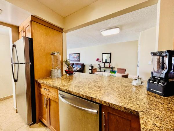 8201 NW 8th St #1-509, Unincorporated Dade County, Florida 33126, image 1