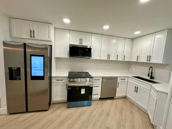 Camino Real Village, 5900 Camino Del Sol #306, Boca Raton, Florida 33433, image 2