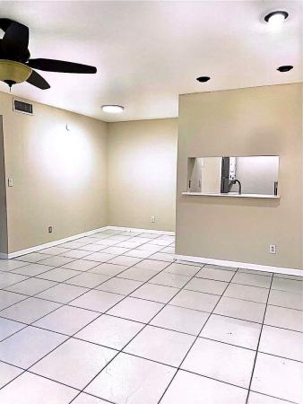1014 Twin Lakes Dr #20-H, Coral Springs, Florida 33071, image 1