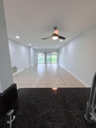 Spyglass, 9640 NW 65th St #D10, Tamarac, Florida 33321, image 2