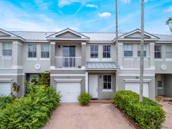 2216 Shoma Dr, Royal Palm Beach, Florida 33414, image 2