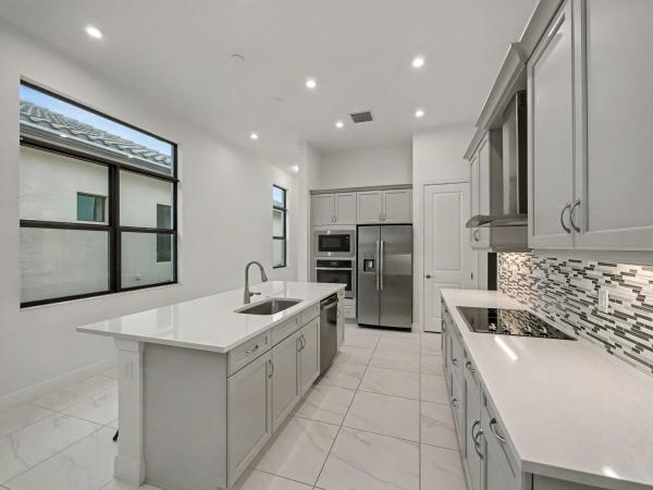 Tesoro Preserve, 176 SE Via Sangro, Port St. Lucie, Florida 34952, image 2