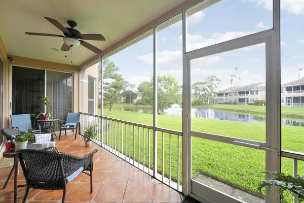 110 Legendary Cir, Palm Beach Gardens, Florida 33418, image 2