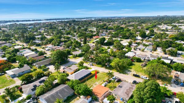 1141 Peak Rd, Lake Worth Beach, Florida 33462, image 1