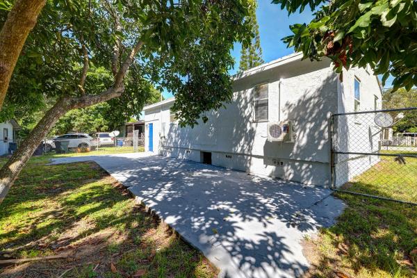 Fort Pierce No HOA, 305 N 13th St, Fort Pierce, Florida 34950, image 3