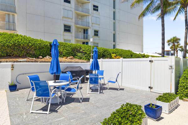 Mayfair House, 3589 S Ocean Blvd #26, South Palm Beach, Florida 33480, image 2
