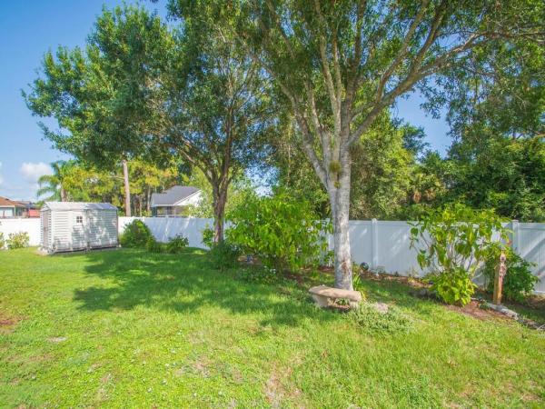 Hidden Oaks, 2101 SW Alloway Ave, Port St. Lucie, Florida 34953, image 2
