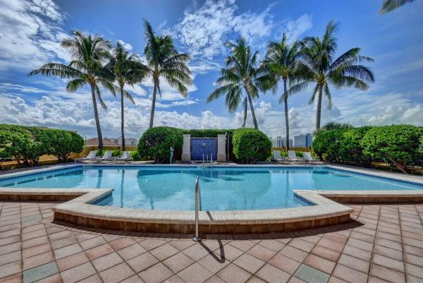 Metropolitan, 403 S Sapodilla Ave #706, West Palm Beach, Florida 33401, image 1