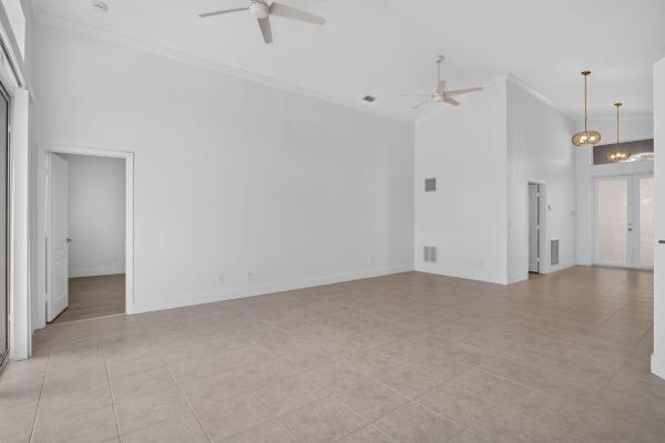 Laguna Isles, 19303 SW 60th Ct, Pembroke Pines, Florida 33332, image 3
