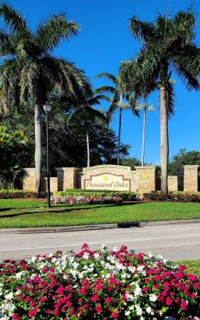 Thousand Oaks, 2124 Oakmont Dr, Riviera Beach, Florida 33404, image 2