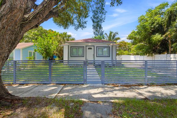 Northwood Harbor, 422 49th St, West Palm Beach, Florida 33407, image 1
