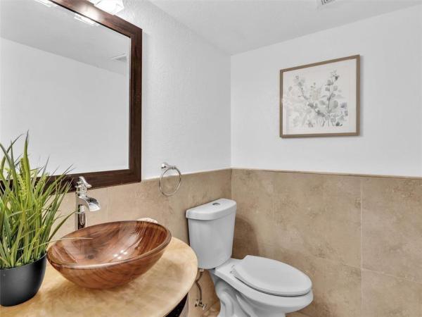 Eldorado Towers, 3675 N Country Club Dr #2405, Aventura, Florida 33180, image 3
