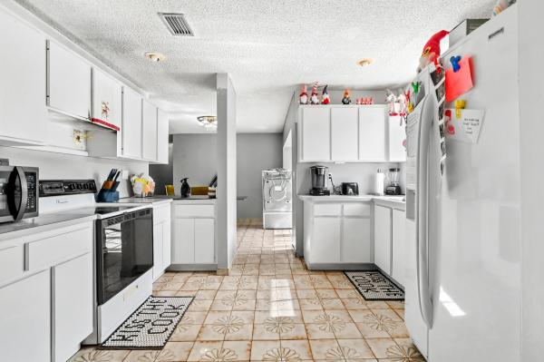 7337 SW 21st St, Unincorporated Dade County, Florida 33155, image 3
