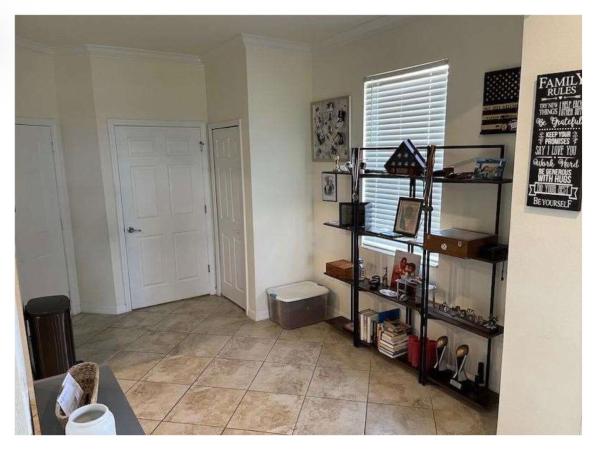 2763 Citrus St, Naples, Florida 34120, image 2