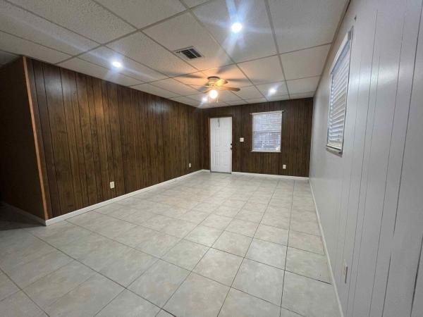442 N Cocoanut Rd, Pahokee, Florida 33476, image 2