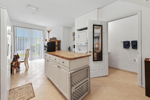 Sonoma Bay, 1941 Gardenia Ct, Riviera Beach, Florida 33404, image 3
