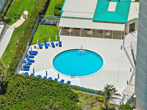 Phoenix Towers, 2800 N Ocean Dr #B7C, Riviera Beach, Florida 33404, image 3