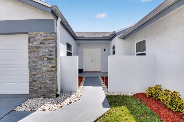 Country Landing 3 At Loggers Run, 21070 Woodspring Ave, Boca Raton, Florida 33428, image 3
