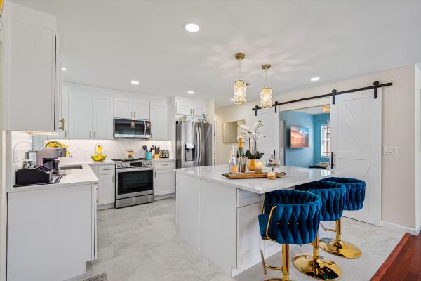 Knoll Ridge, 2191 NE 55th St, Fort Lauderdale, Florida 33308, image 2