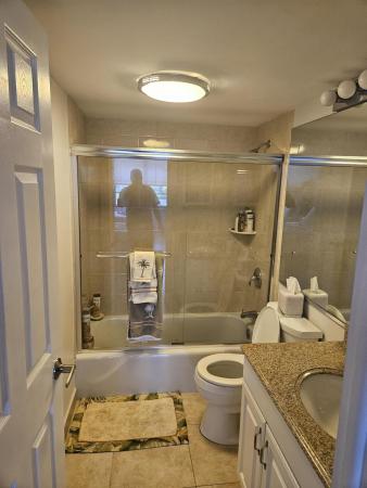 Boca Towers, 2121 N Ocean Blvd #405E, Boca Raton, Florida 33431, image 2