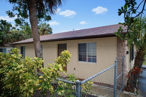 Riviera Beach No HOA, 1525 W 17th St, Riviera Beach, Florida 33404, image 1