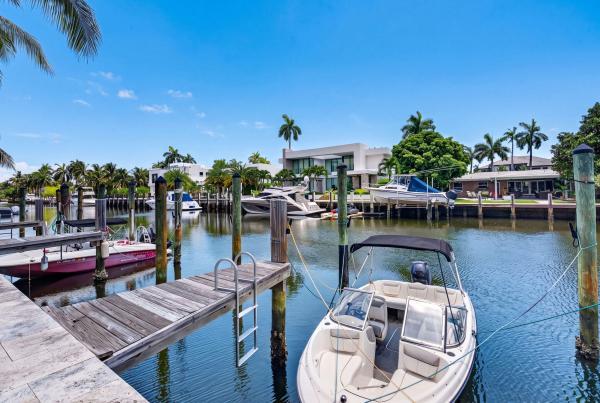Island House East, 40 Isle Of Venice Dr #3, Fort Lauderdale, Florida 33301, image 1