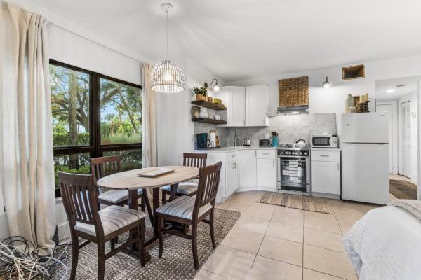 Bagattelle, 13334 Polo Club Rd #206, Wellington, Florida 33414, image 1