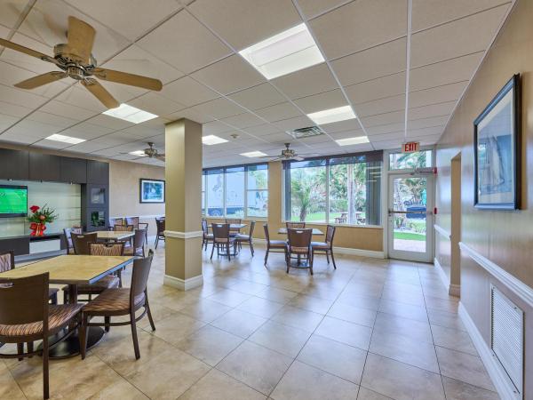 Jamaica House Apartments, 305 N Pompano Beach Blvd #405, Pompano Beach, Florida 33062, image 2