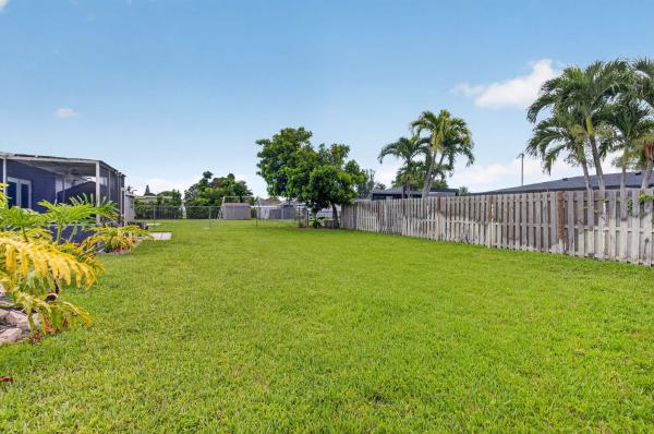 Palmetto Pines, 4599 Betelnut St, Boca Raton, Florida 33428, image 2