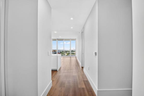 220 Lake Shore Dr #1511, West Palm Beach, Florida 33403, image 2