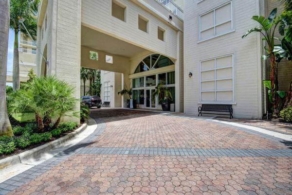 Casa Costa, 450 N Federal Hwy #1406, Boynton Beach, Florida 33435, image 1
