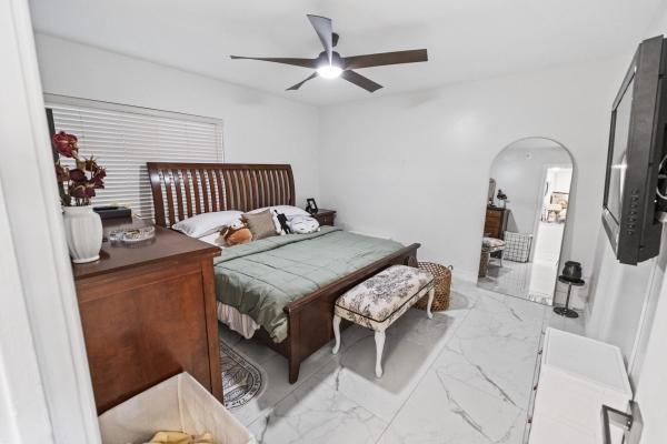Manaranda Village, 1021 Mockingbird Ln #211, Plantation, Florida 33324, image 2