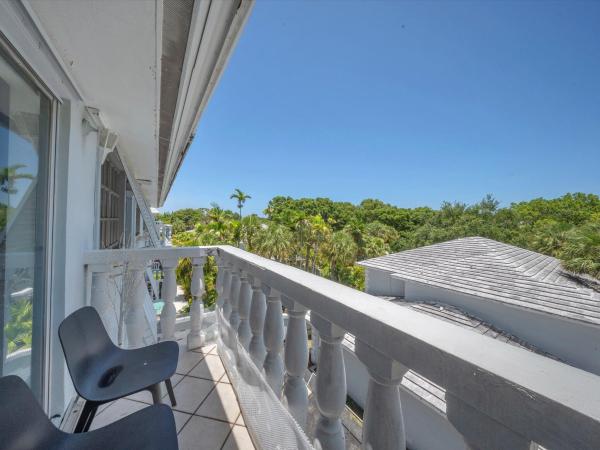 1150 Madruga Ave #C302, Coral Gables, Florida 33146, image 1