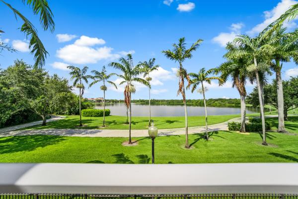 Centra Blue Lake Townhomes, 1430 NW 48th Ln, Boca Raton, Florida 33431, image 2