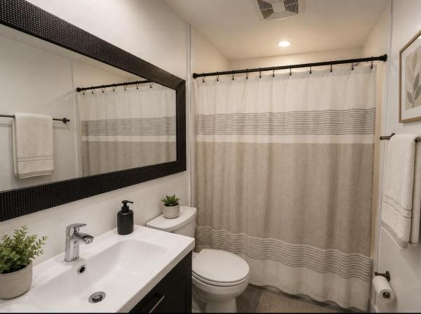 Leisure House, 3000 Riomar St #210, Fort Lauderdale, Florida 33304, image 1