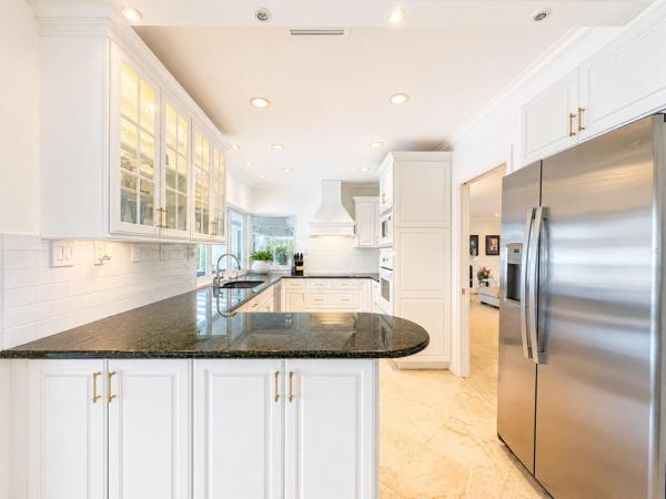 Camino Gardens, 1111 SW Pepperridge Ter, Boca Raton, Florida 33486, image 2