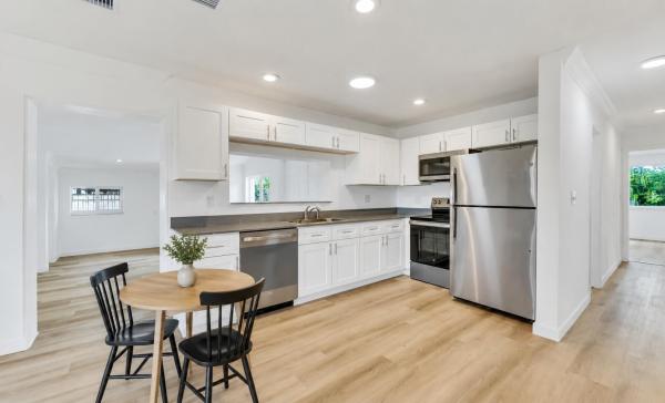 Barwal, 1117 SE 5th St, Deerfield Beach, Florida 33441, image 2