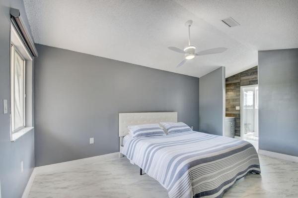 The Sterling Villages Of Palm Beach Lakes, 9204 Glenmoor Dr, West Palm Beach, Florida 33409, image 1