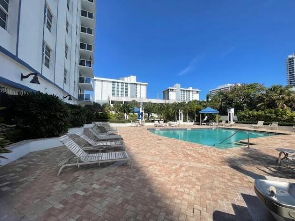 Birch Crest, 336 N Birch Rd #6D, Fort Lauderdale, Florida 33304, image 2