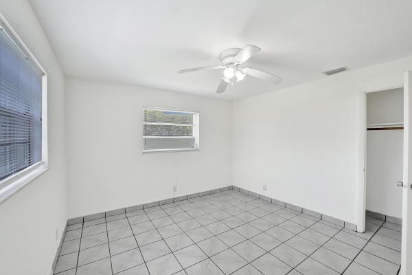 Hollywood Beach Heights, 5830 Garfield St, Hollywood, Florida 33021, image 1