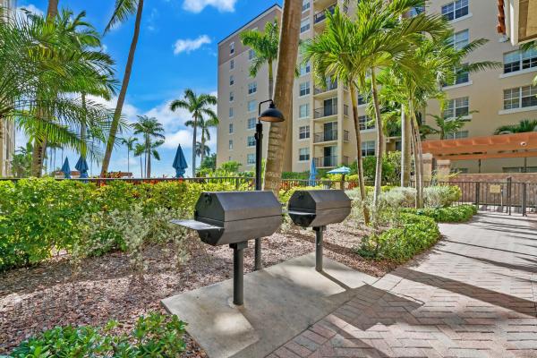 Flagler Pointe, 1801 N Flagler Dr #436, West Palm Beach, Florida 33407, image 2