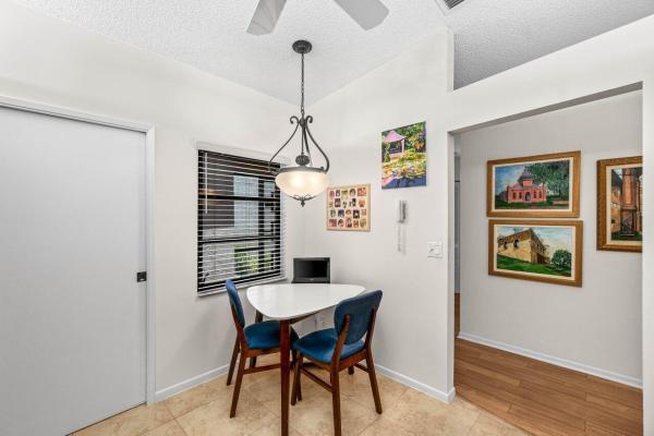 8286 Springlake Dr, Boca Raton, Florida 33496, image 2